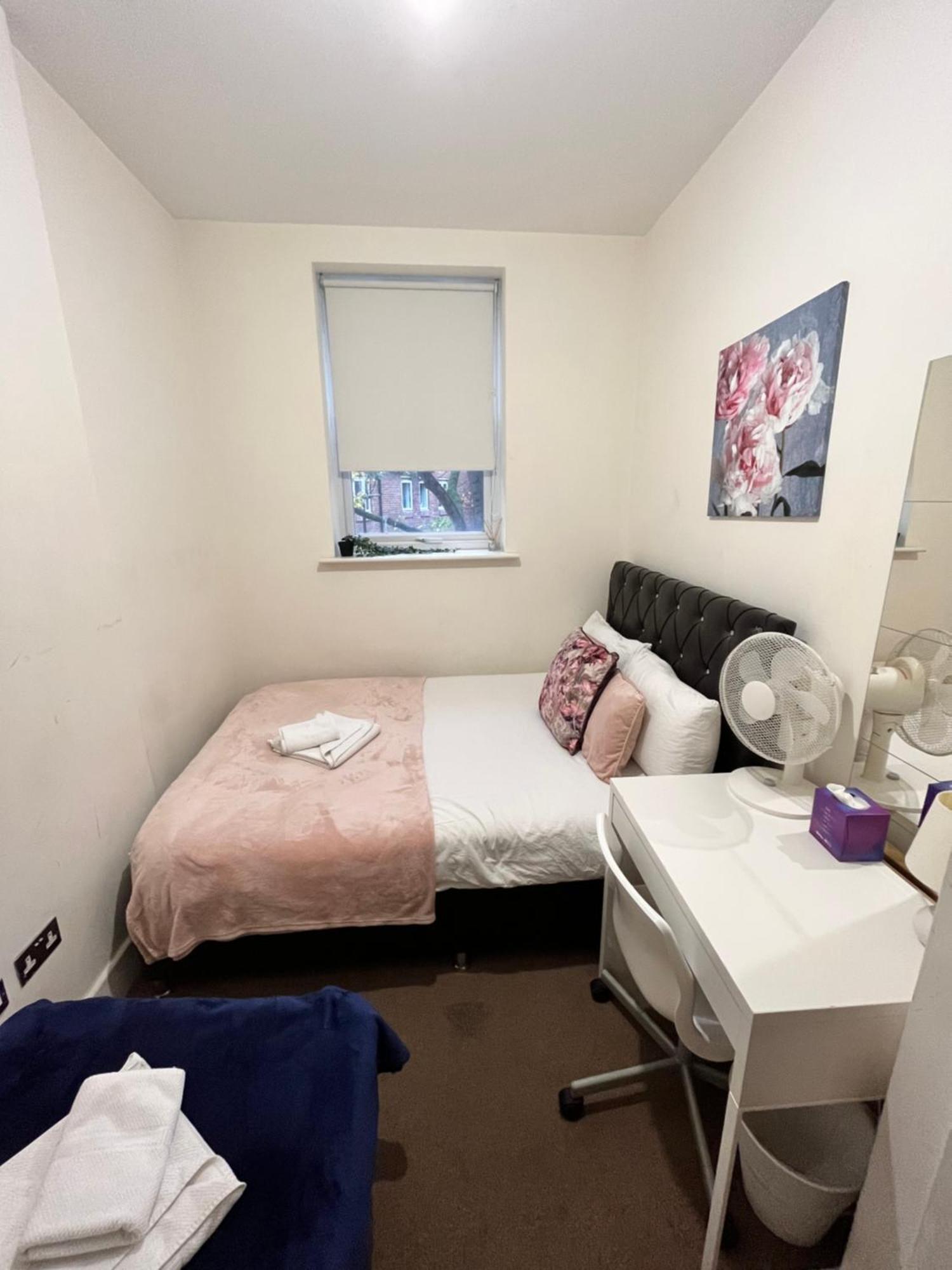 Metropolitan Coziness Private Bedrooms In Euston Station 161 Londres Exterior foto