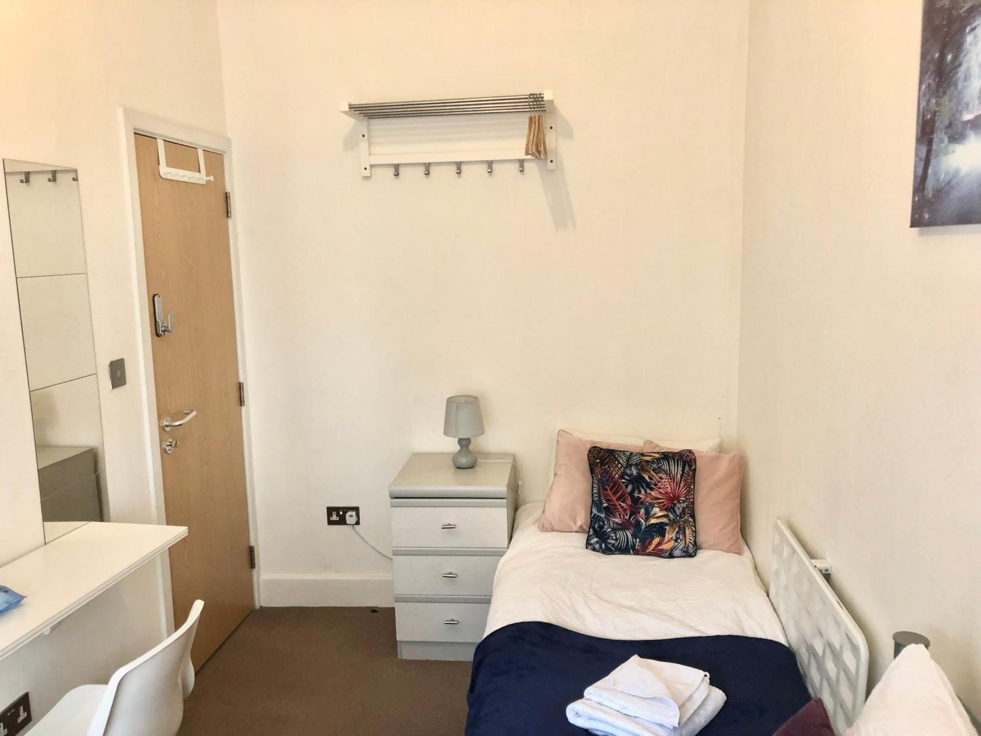 Metropolitan Coziness Private Bedrooms In Euston Station 161 Londres Exterior foto